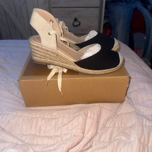 Montce Black and Cream Espadrille Wedge Sandals with Ankle Ties - Picture 8 of 11